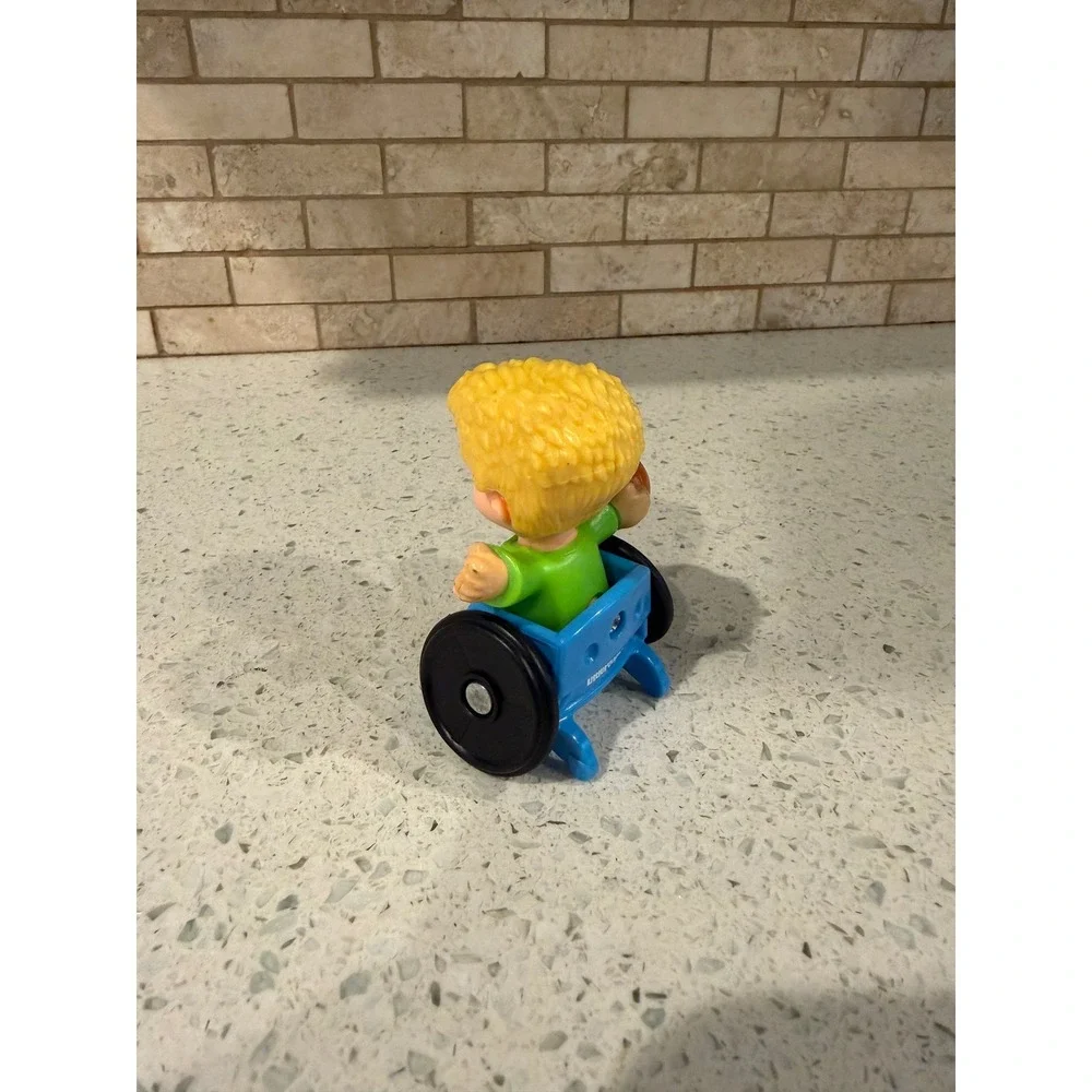 Fisher Price Little People Josh Eddie Wheelchair Basketball Figure